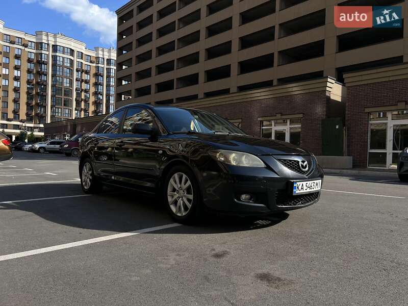 Седан Mazda 3 2007 в Вишневому