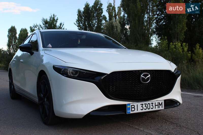 Хетчбек Mazda 3 2020 в Кременчуці фото 3 Хетчбек Mazda 3 2020 в Кременчуці