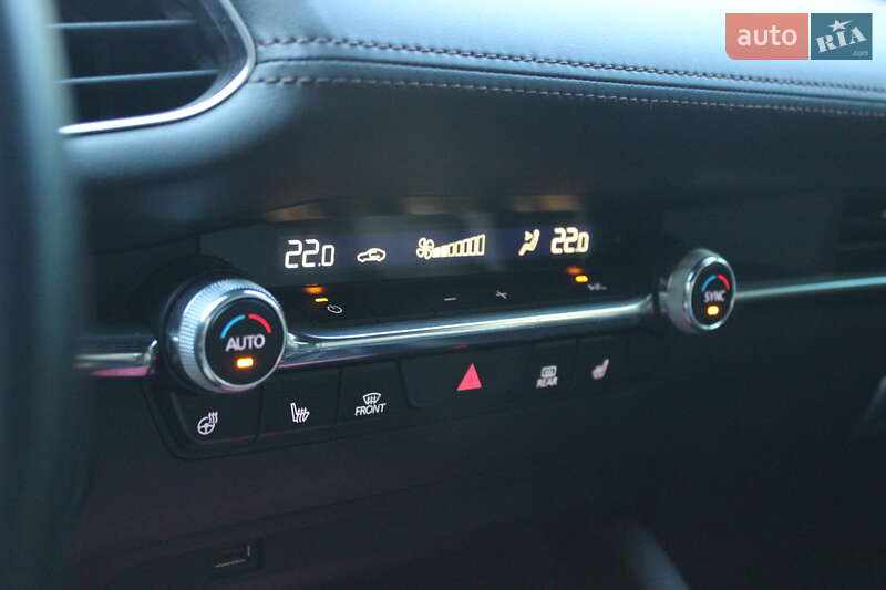 Хетчбек Mazda 3 2020 в Кременчуці фото 16 Хетчбек Mazda 3 2020 в Кременчуці