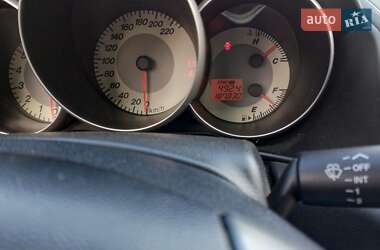 Седан Mazda 3 2007 в Павлыше