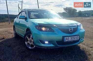 Седан Mazda 3 2005 в Новомосковске