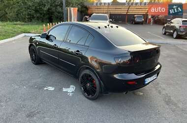 Седан Mazda 3 2005 в Харкові