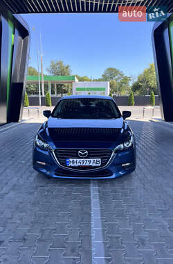 Mazda 3 2018