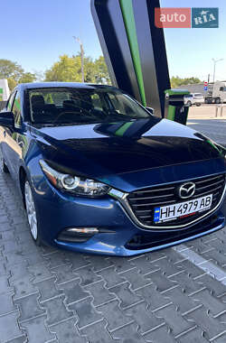 Седан Mazda 3 2018 в 