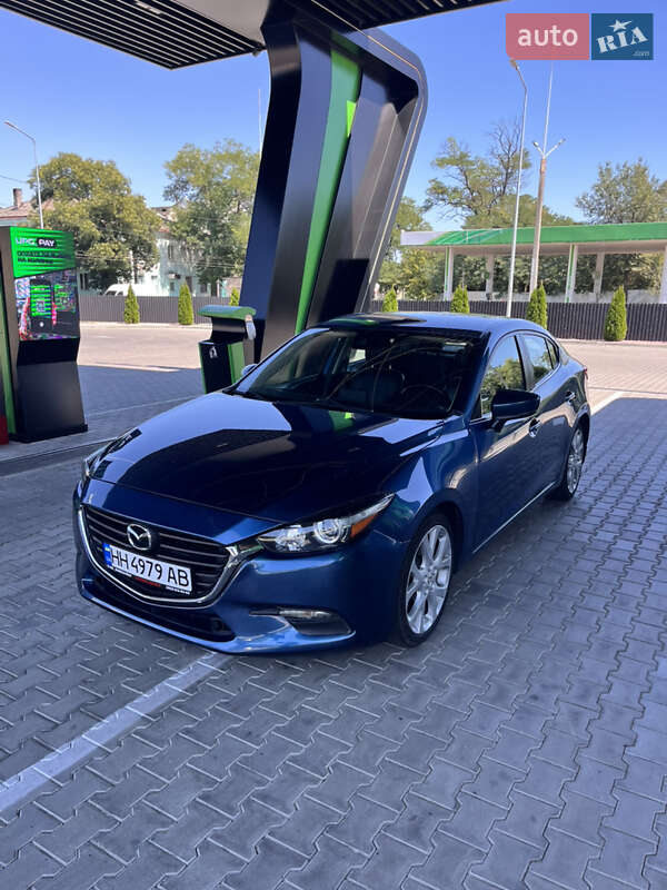 Седан Mazda 3 2018 в Одессе
