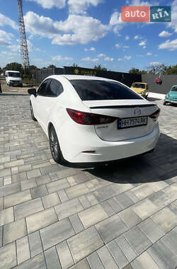 Седан Mazda 3 2014 в 