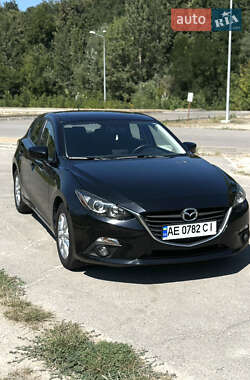 Хетчбек Mazda 3 2016 в Дніпрі