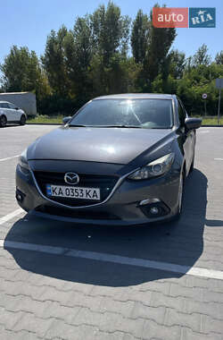 Седан Mazda 3 2017 в Києві