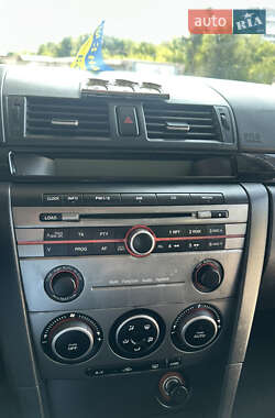 Хэтчбек Mazda 3 2007 в 