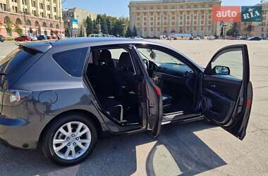 Хэтчбек Mazda 3 2006 в 