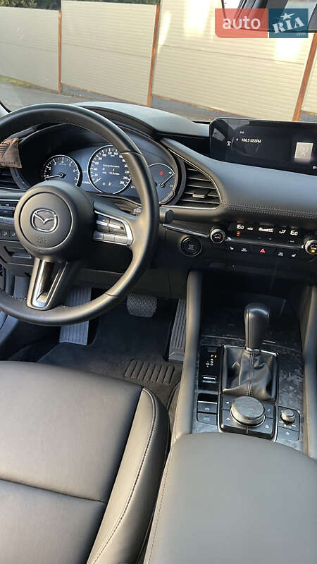 Седан Mazda 3 2019 в Киеве