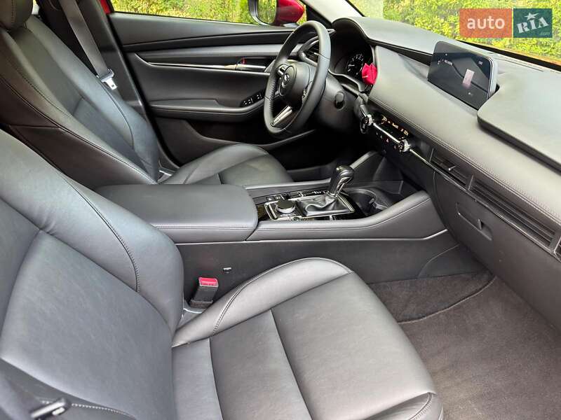 Седан Mazda 3 2020 в Киеве