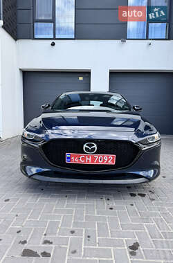 Хэтчбек Mazda 3 2023 в 
