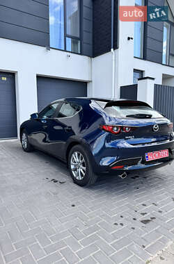 Хэтчбек Mazda 3 2023 в 