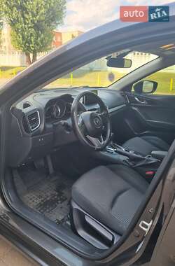 Седан Mazda 3 2013 в 