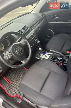Хэтчбек Mazda 3 2006 в 