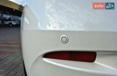Седан Mazda 3 2017 в 