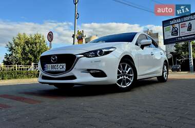 Седан Mazda 3 2017 в 