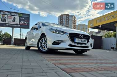 Седан Mazda 3 2017 в 