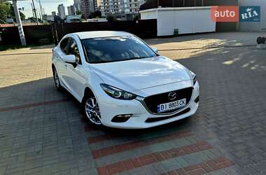 Седан Mazda 3 2017 в 