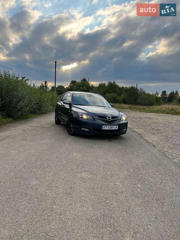 Хэтчбек Mazda 3 2008 в Долине