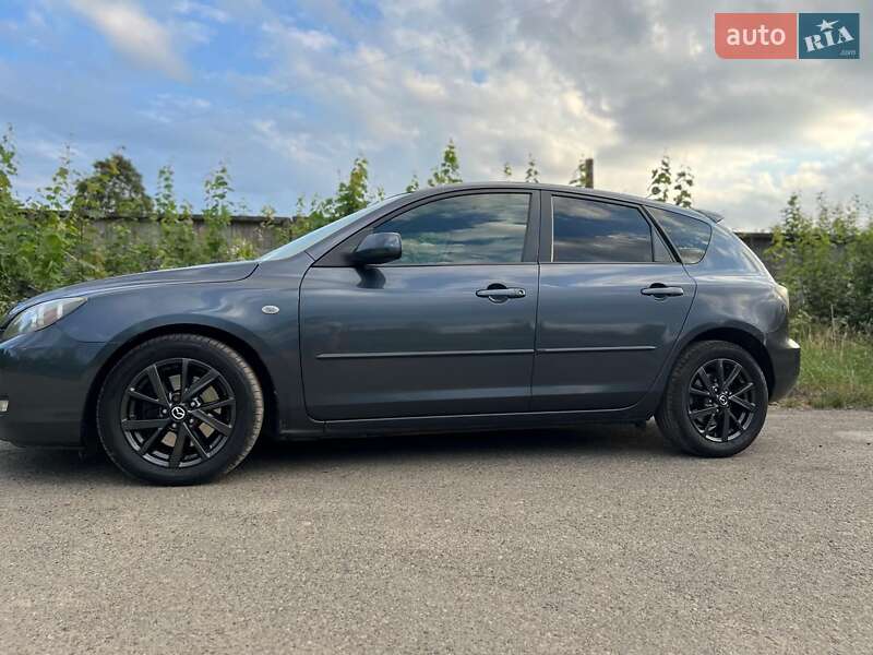 Хэтчбек Mazda 3 2008 в Долине