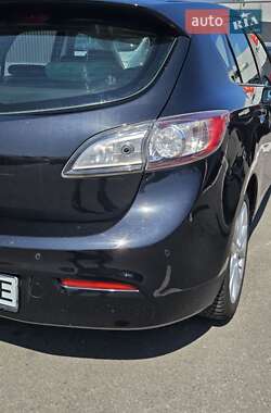 Хэтчбек Mazda 3 2010 в 