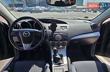 Хэтчбек Mazda 3 2010 в 