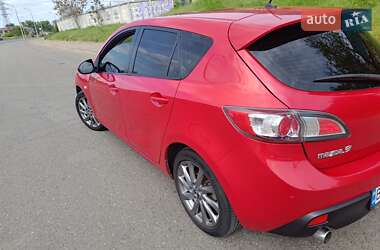 Хэтчбек Mazda 3 2011 в 
