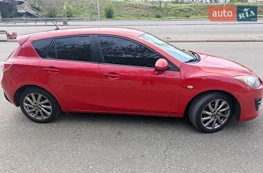 Хэтчбек Mazda 3 2011 в 