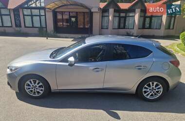 Хэтчбек Mazda 3 2014 в 
