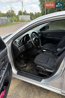 Седан Mazda 3 2005 в 