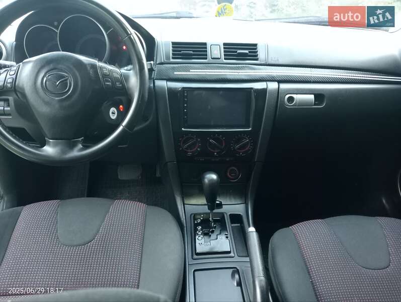 Седан Mazda 3 2004 в Полтаве