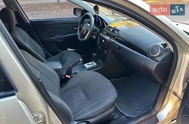 Хэтчбек Mazda 3 2005 в 