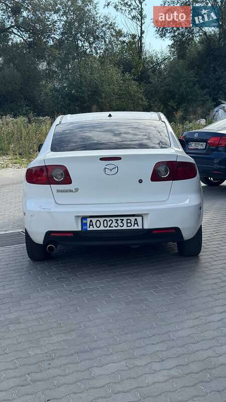 Седан Mazda 3 2004 в Львове