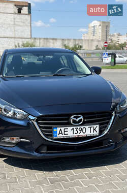 Mazda 3 2017