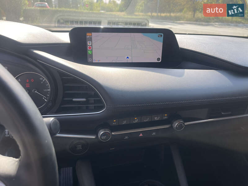 Седан Mazda 3 2020 в Киеве