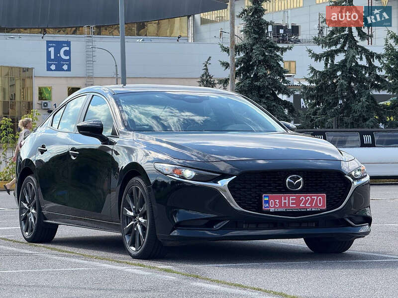 Седан Mazda 3 2024 в Киеве
