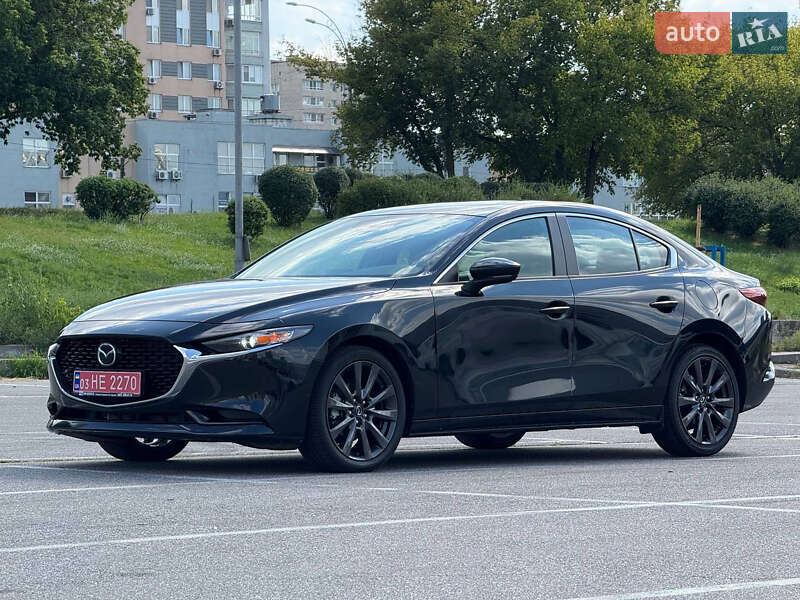Седан Mazda 3 2024 в Киеве