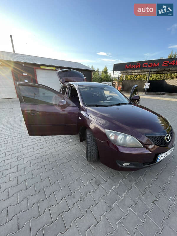 Хэтчбек Mazda 3 2007 в Локачах