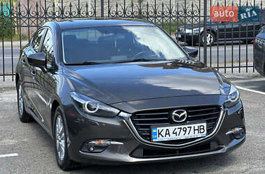 Седан Mazda 3 2017 в Києві