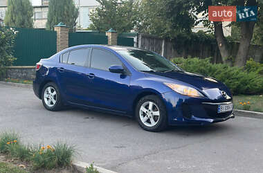 Седан Mazda 3 2012 в 