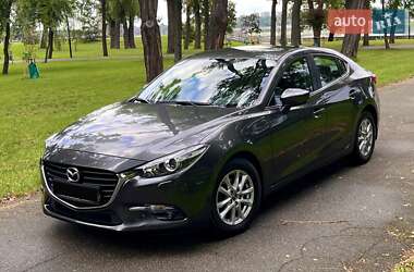 Седан Mazda 3 2017 в Києві