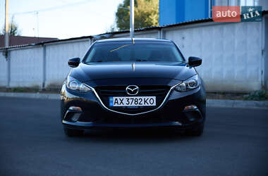 Седан Mazda 3 2014 в Харькове