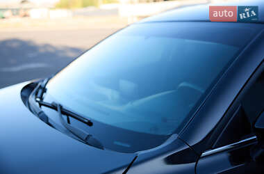 Седан Mazda 3 2014 в 