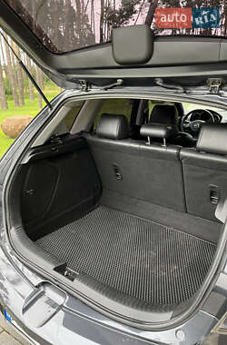Хэтчбек Mazda 3 2008 в 