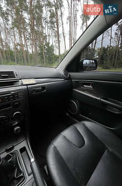 Хэтчбек Mazda 3 2008 в 