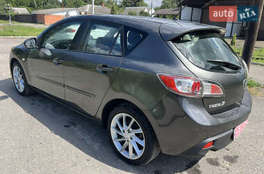 Хэтчбек Mazda 3 2009 в 