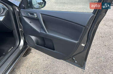 Хэтчбек Mazda 3 2009 в 