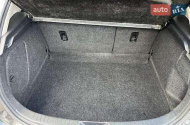 Хэтчбек Mazda 3 2009 в 